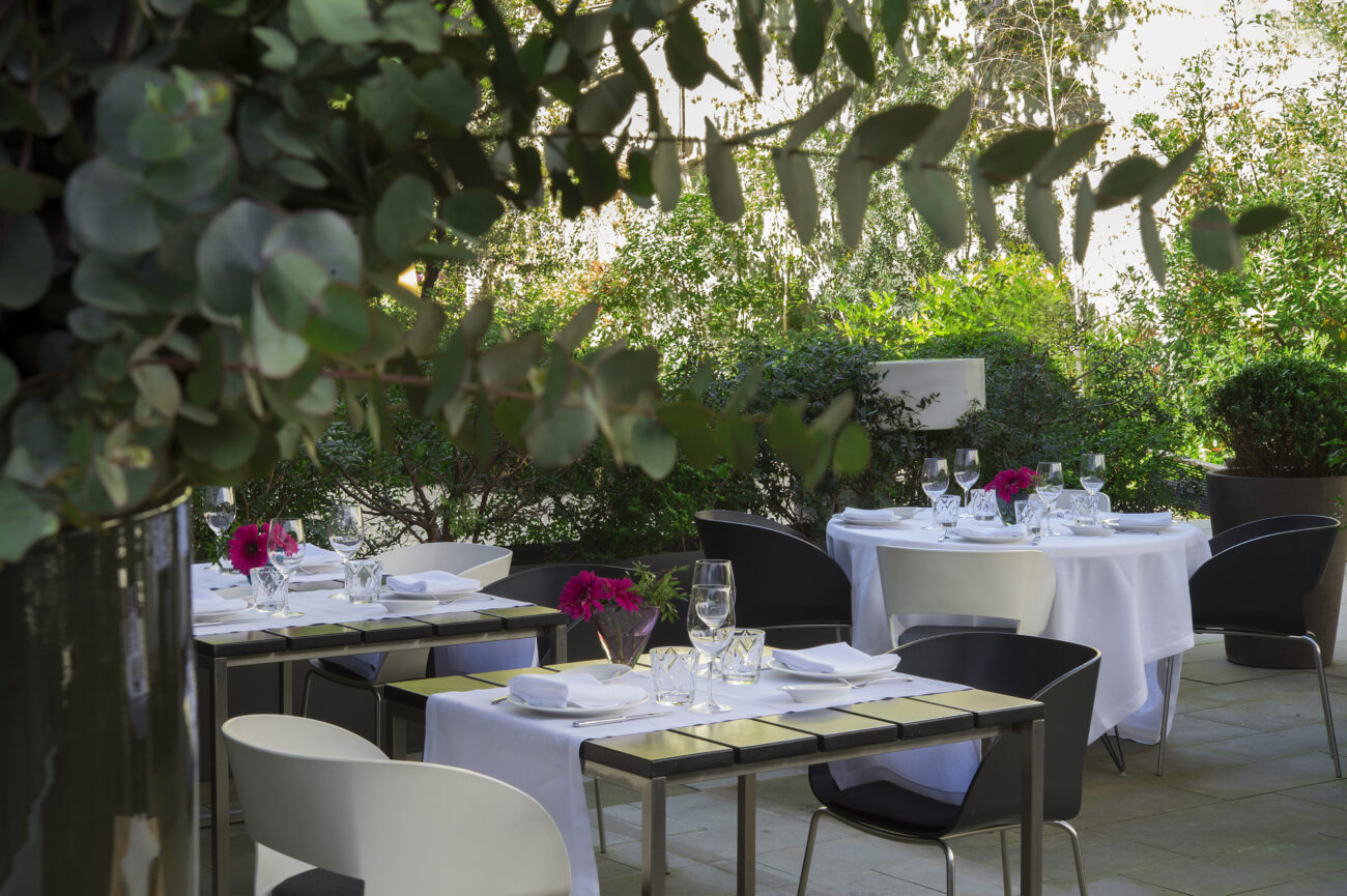Restaurante exterior hotel Alma Barcelona